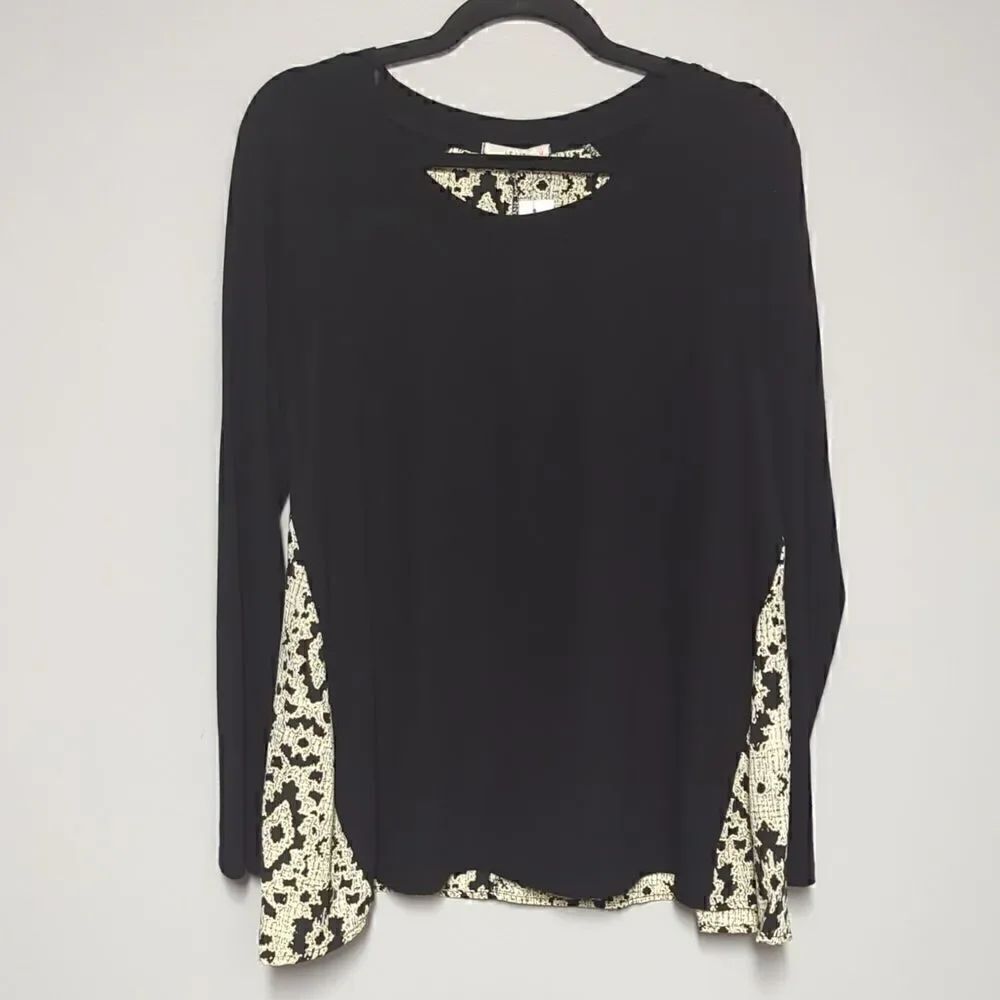 NWT Self Black and Cream Blouse